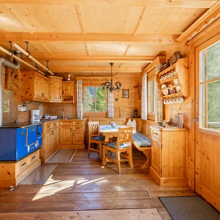 Wallnerhuette I Almblick *