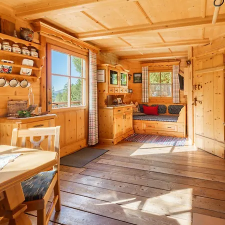 Domek alpejski Wallnerhuette I Almblick Mörtschach